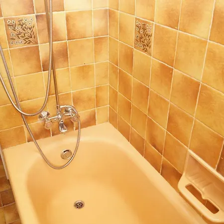 Two Bedroom Whit Sea View *